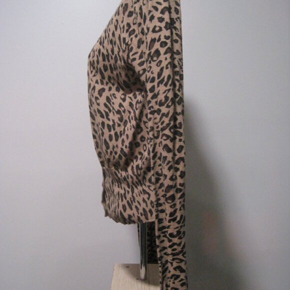 Wet Seal Long Sleeve Leopard Animal Print Sheer Button Up Sweater Women Sz Large - Picture 4 of 6